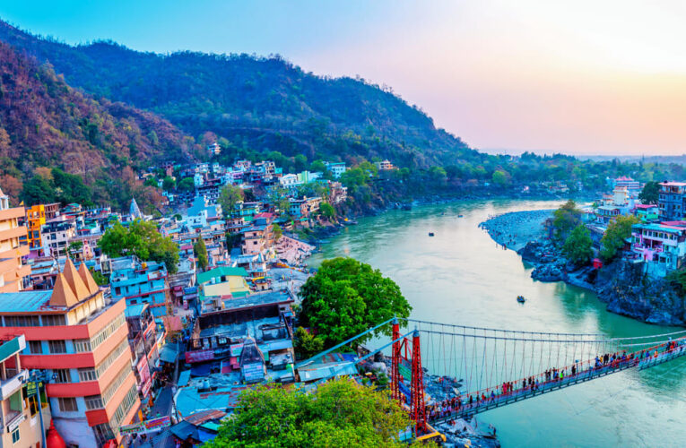 PLACES TO VISIT IN RISHIKESH – Top 5 Tourists attractions in Rishikesh