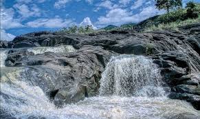 Duduma Waterfalls